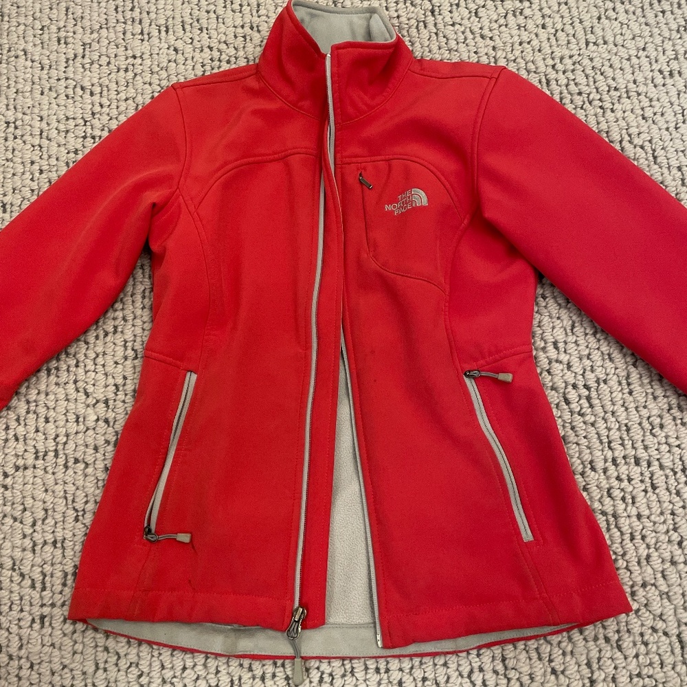 North face Women’s Softshell Jacket